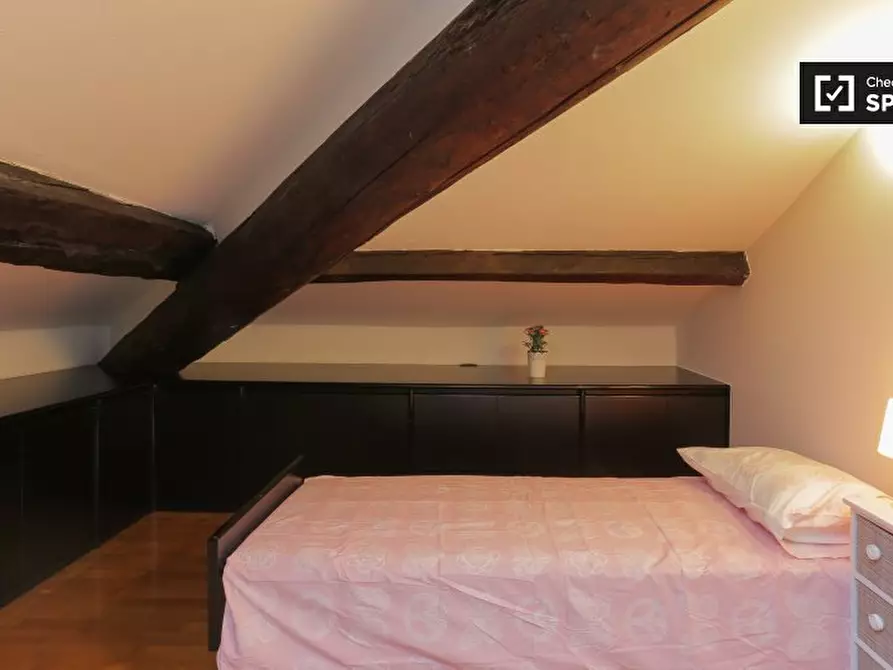 Immagine 1 di Camera condivisa in affitto  in Via Giuseppe Broggi, 20129 Milano MI, Italy a Milano