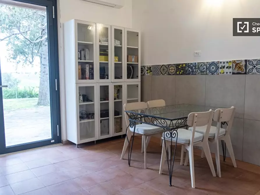 Immagine 1 di Appartamento in affitto  in Via Casali delle Cornacchiole a Roma