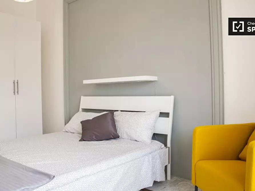 Immagine 3 di Camera condivisa in affitto  in Via Nemorense, 00198 Roma RM, Italy a Roma