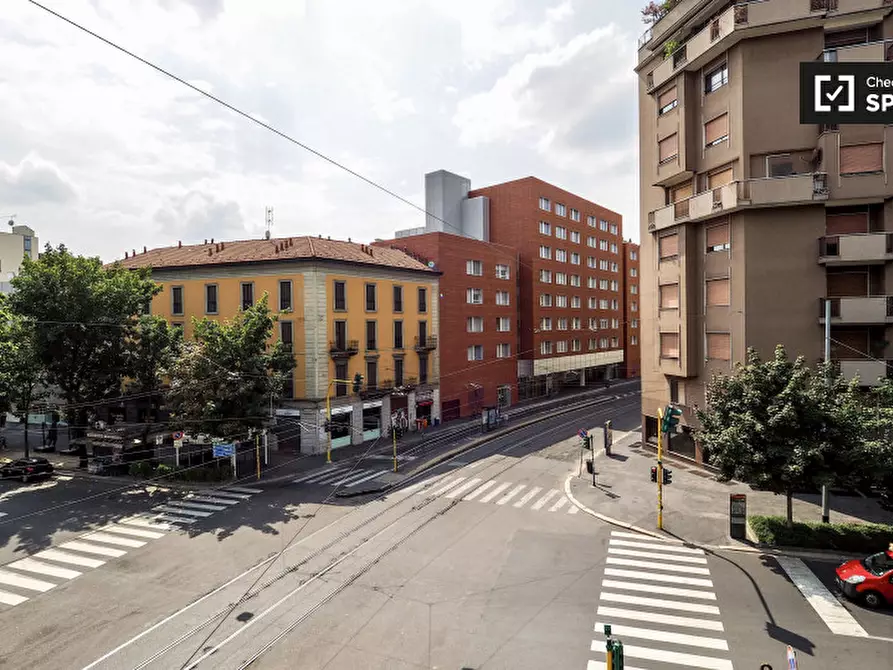 Immagine 17 di Camera condivisa in affitto  in Viale Bligny a Milano