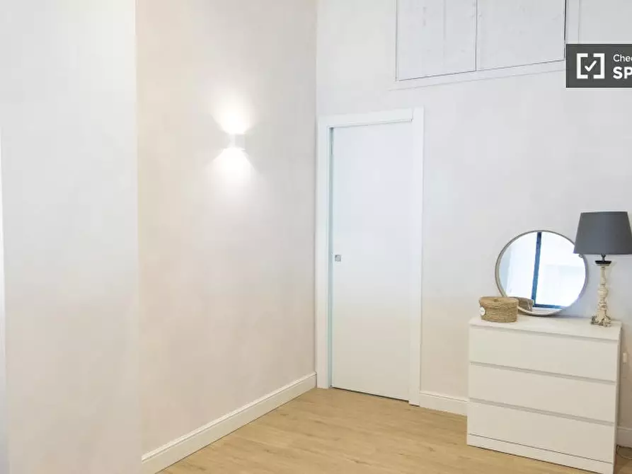 Immagine 12 di Ufficio in affitto  in Via Tuscolana a Roma