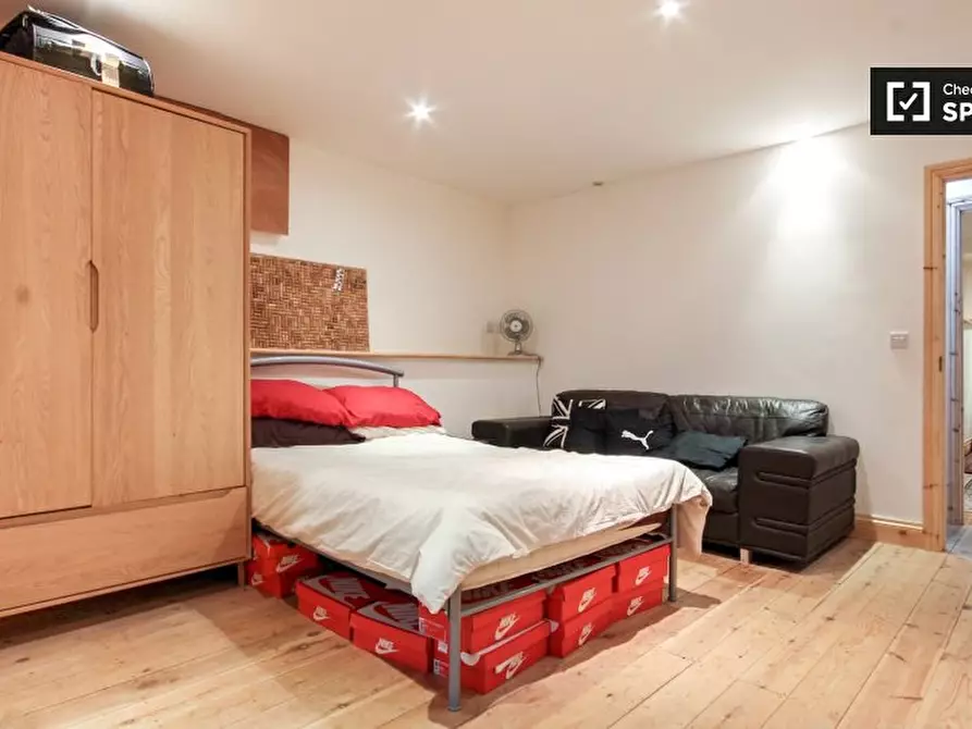 Immagine 2 di Camera condivisa in affitto  in Southborough Road a Hackney