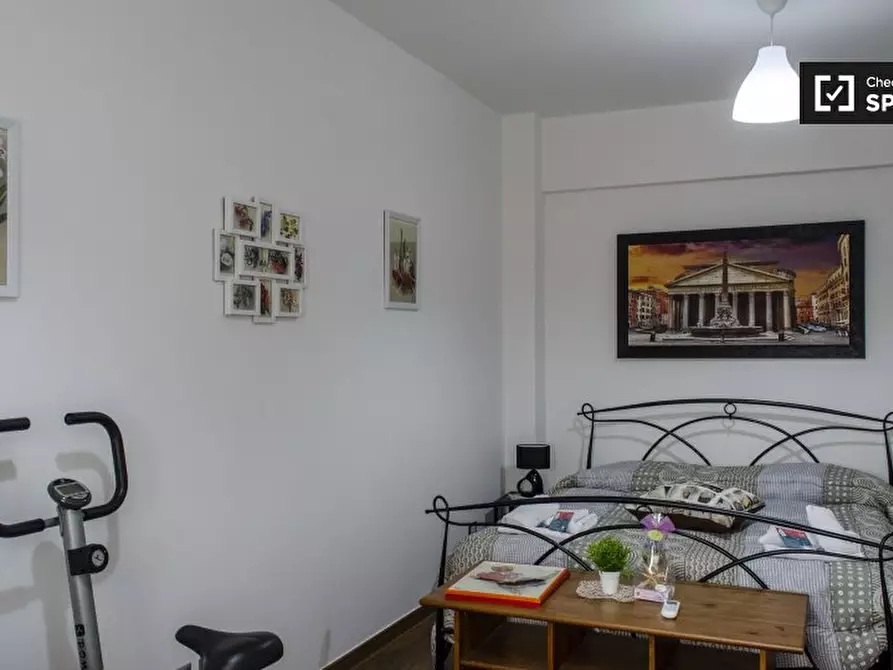 Immagine 19 di Appartamento in affitto  in Via Cornelio Labeone, 00174 Roma RM, Italy a Roma