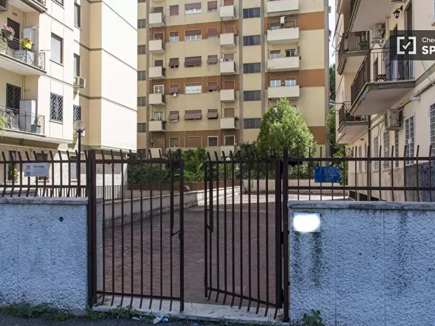 Immagine 17 di Appartamento in affitto  in Via Val di Lanzo a Roma