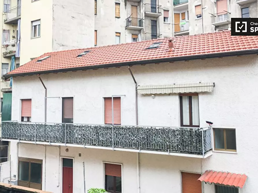 Immagine 14 di Camera condivisa in affitto  in Via Ugo Foscolo a Sesto San Giovanni