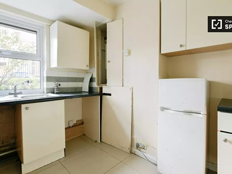 Immagine 6 di Camera condivisa in affitto  in Coligny Court,  Camberwell, London a Camberwell