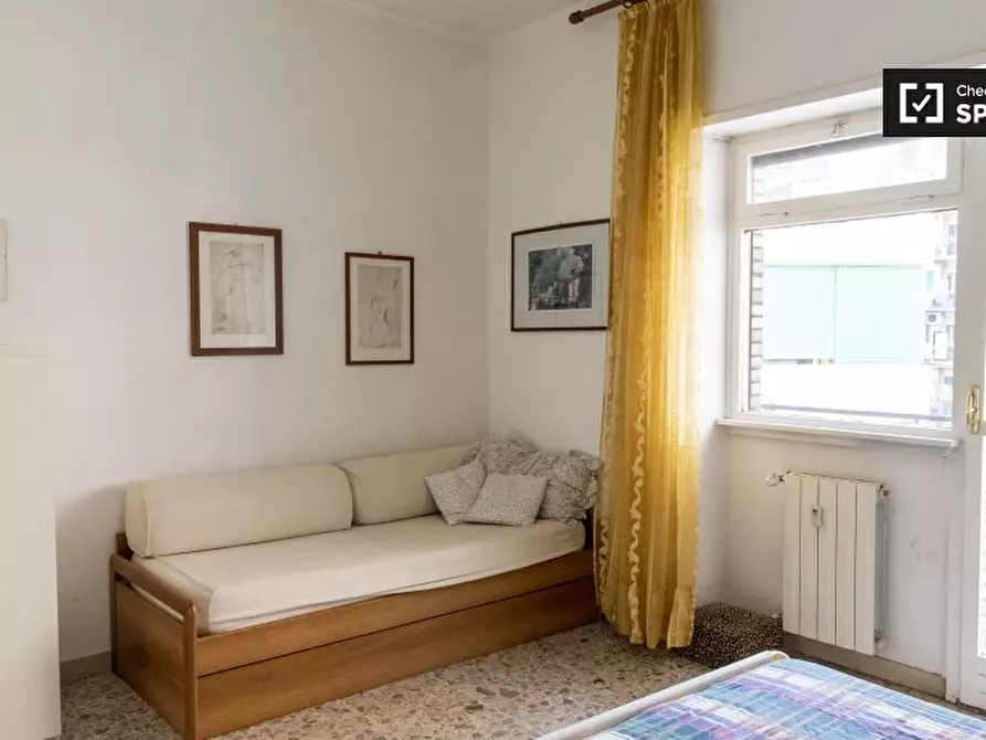 Immagine 4 di Camera condivisa in affitto  in Via Ulisse Dini, 00146 Roma RM, Italy a Roma