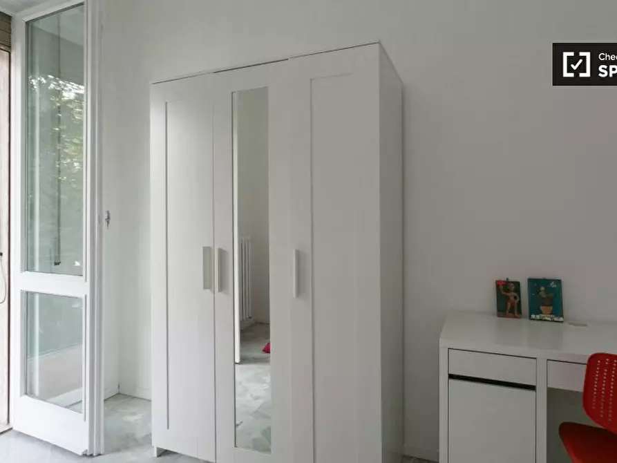 Immagine 18 di Camera condivisa in affitto  in Via Monti Sabini a Milano