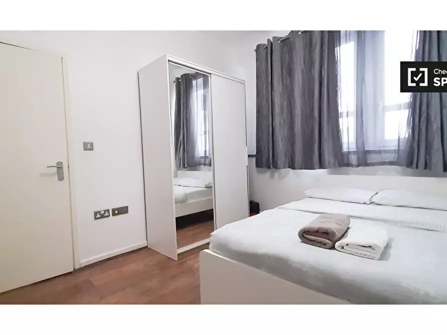 Immagine 7 di Appartamento in affitto  in Calderwood St a Eltham