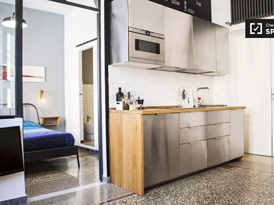 Immagine 4 di Appartamento in affitto  in Via Machiavelli, 00185 Roma RM, Italy a Roma