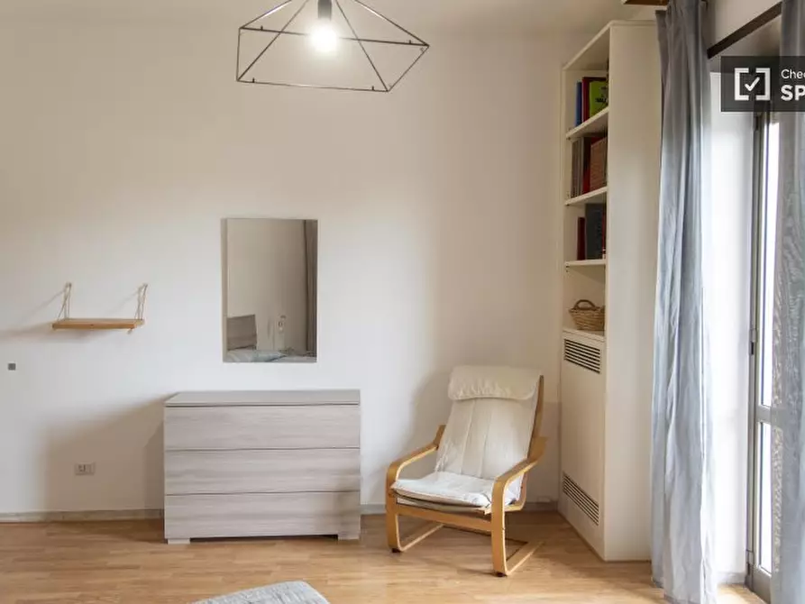 Immagine 18 di Appartamento in affitto  in Viale Telese a Roma