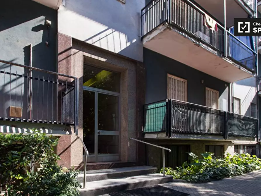 Immagine 18 di Camera condivisa in affitto  in Via Mincio a Milano