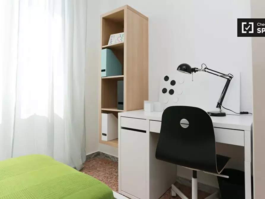 Immagine 3 di Camera condivisa in affitto  in Via Ruggero Leoncavallo, 17, 20131 Milano MI, Italy a Milano