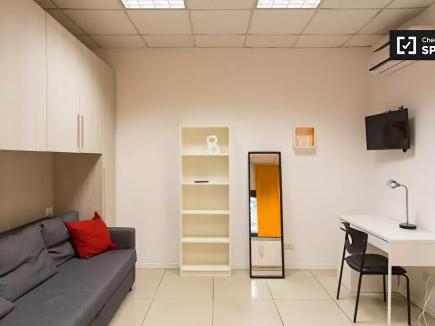 Immagine 3 di Ufficio in affitto  in Via Privata Carlo Montanari a Milano