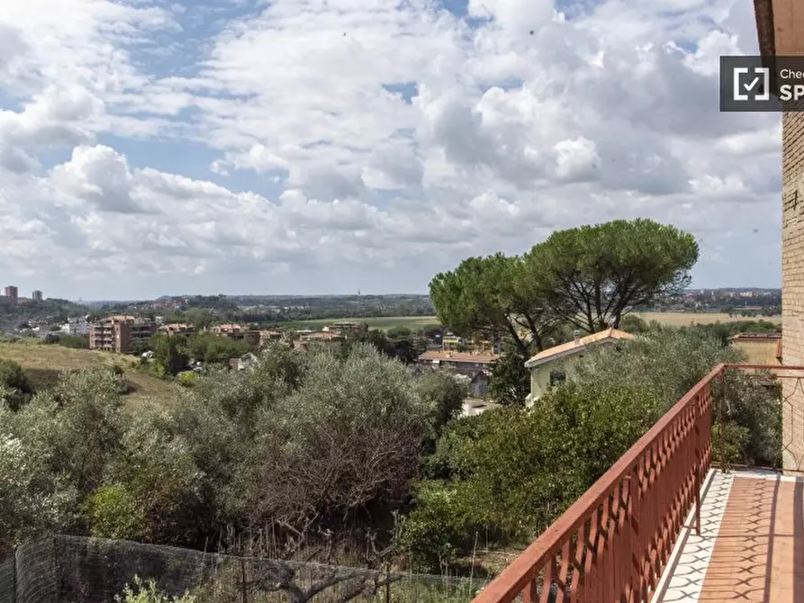 Immagine 12 di Camera condivisa in affitto  in Vicolo delle Lucarie a Roma