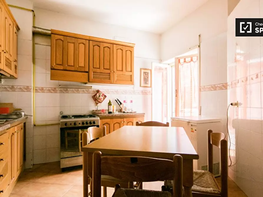 Immagine 6 di Camera condivisa in affitto  in Via delle Cave di Pietralata, 00157 Roma RM, Italy a Roma