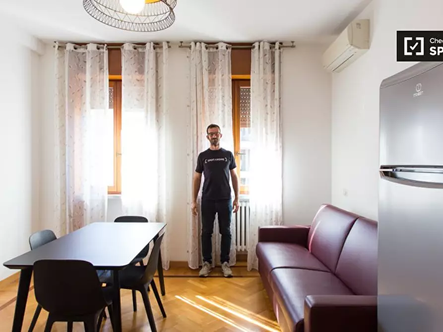 Immagine 17 di Appartamento in affitto  in Via Giovanni Battista Pergolesi a Milano