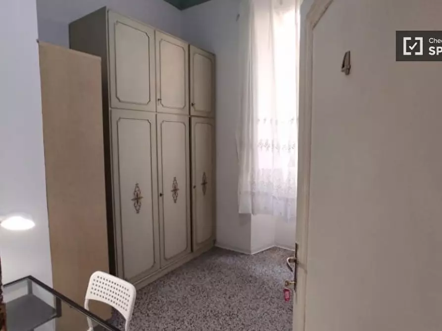 Immagine 4 di Camera condivisa in affitto  in Via Bronzino a Firenze