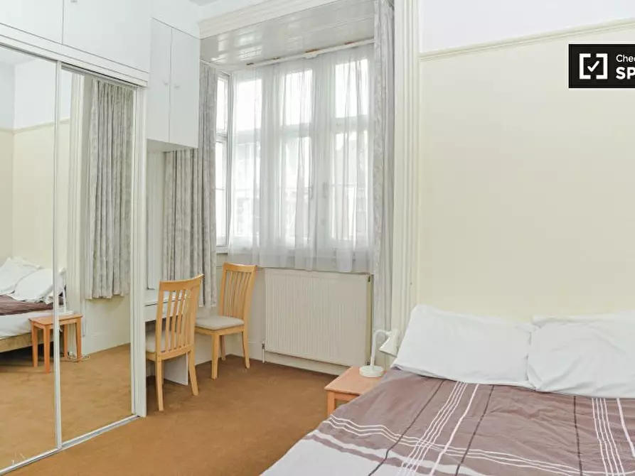 Immagine 5 di Ufficio in affitto  in FF St Anns Villas a Kensington