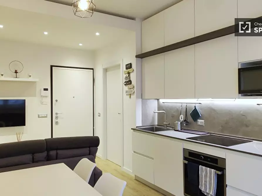 Immagine 8 di Appartamento in affitto  in Viale Monza a Milano