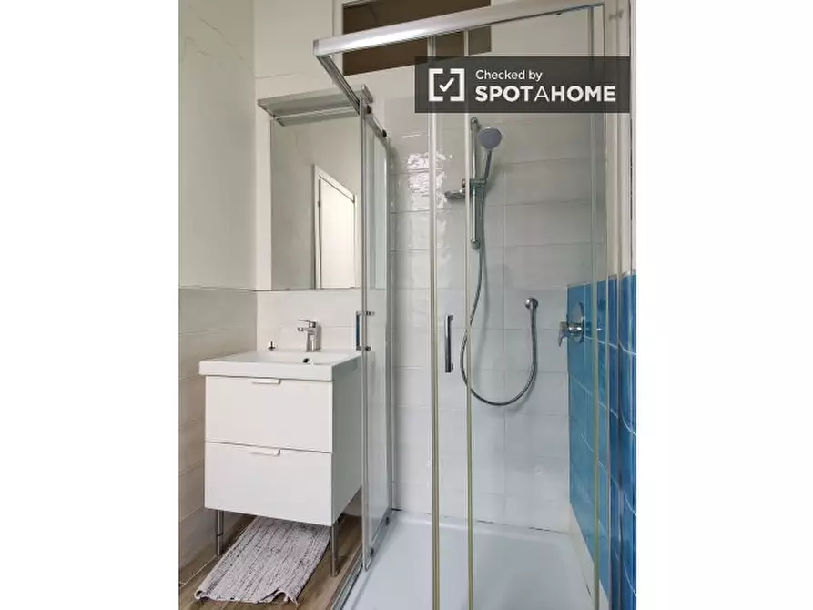 Immagine 6 di Appartamento in affitto  in Via Cervignano a Milano