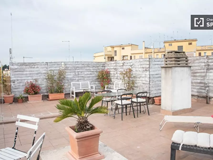 Immagine 13 di Appartamento in affitto  in Via Assab a Roma