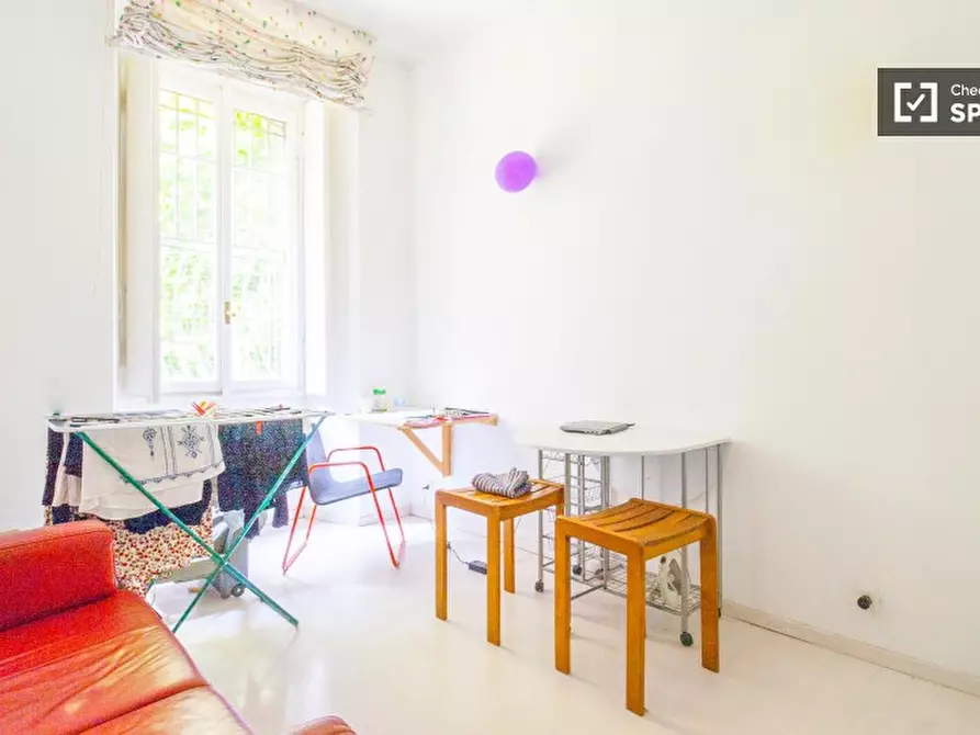 Immagine 8 di Camera condivisa in affitto  in Viale Gran Sasso a Milano