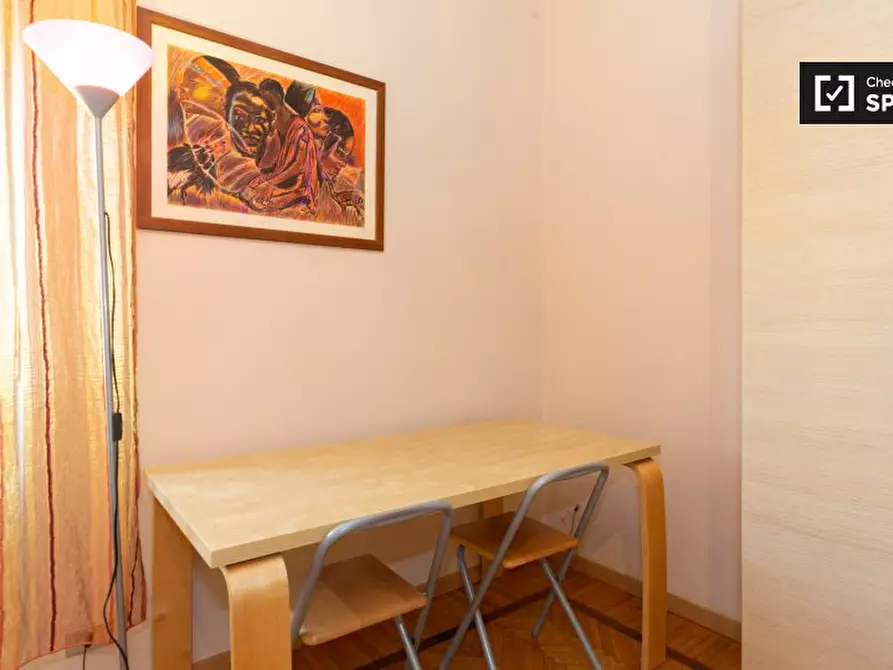 Immagine 6 di Camera condivisa in affitto  in Viale Papiniano a Milano