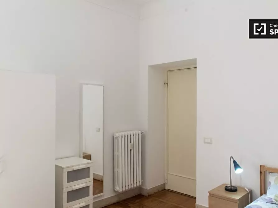 Immagine 3 di Camera condivisa in affitto  in Via Alberto Caroncini, 00197 Roma RM, Italy a Roma