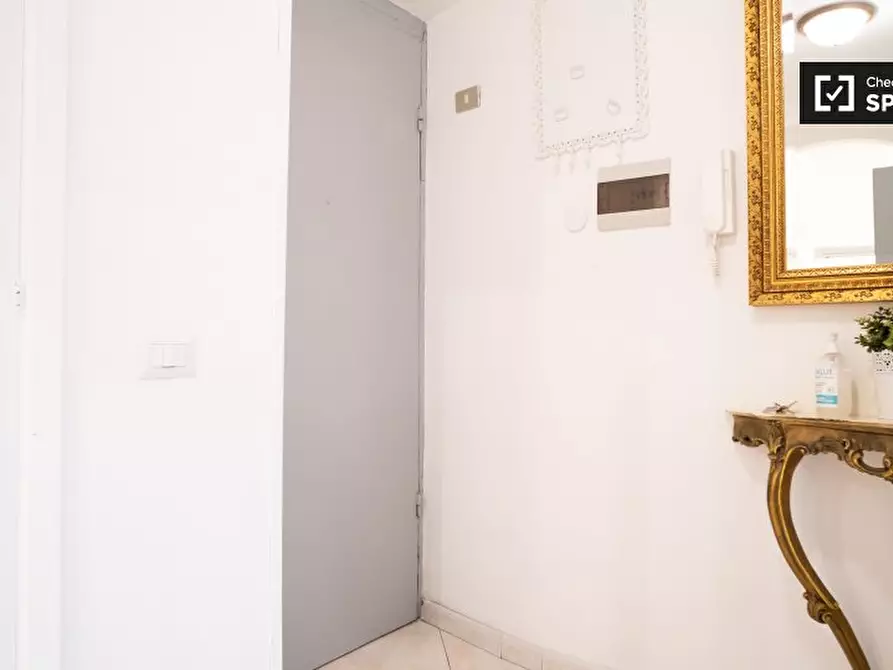 Immagine 4 di Appartamento in affitto  in Via Petrarca a Roma