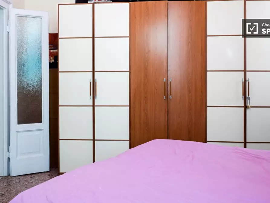 Immagine 5 di Camera condivisa in affitto  in Viale Edoardo Jenner a Milano