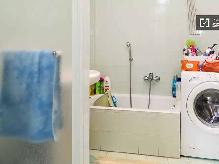 Immagine 15 di Camera condivisa in affitto  in Via Leone Tolstoi a Milano