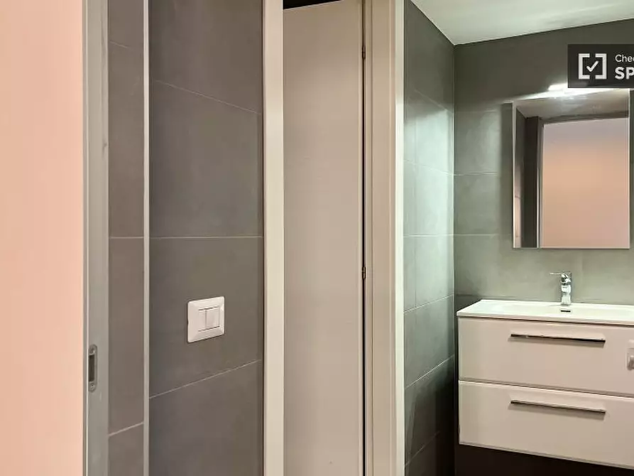 Immagine 10 di Ufficio in affitto  in Via Beroldo a Milano