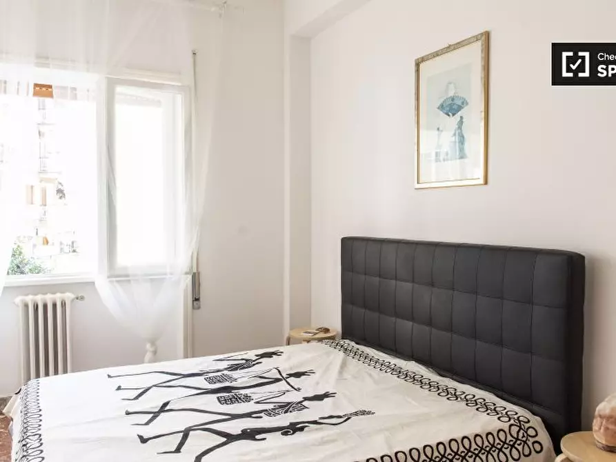 Immagine 2 di Camera condivisa in affitto  in Via Aurelia a Roma