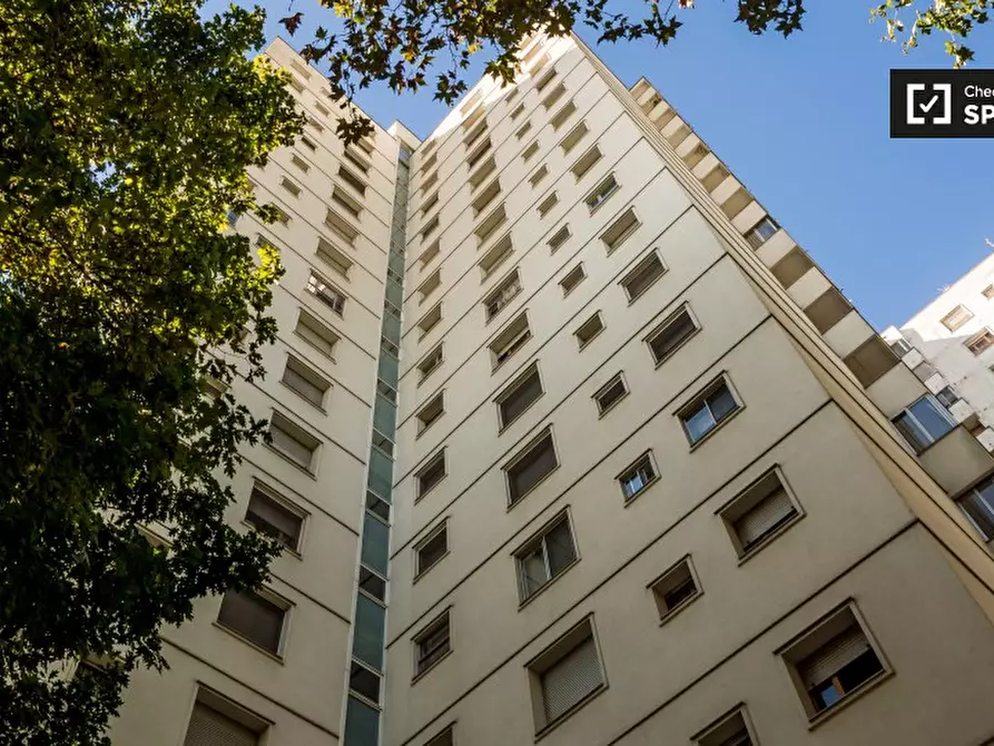 Immagine 17 di Camera condivisa in affitto  in Via Michele Saponaro a Milano