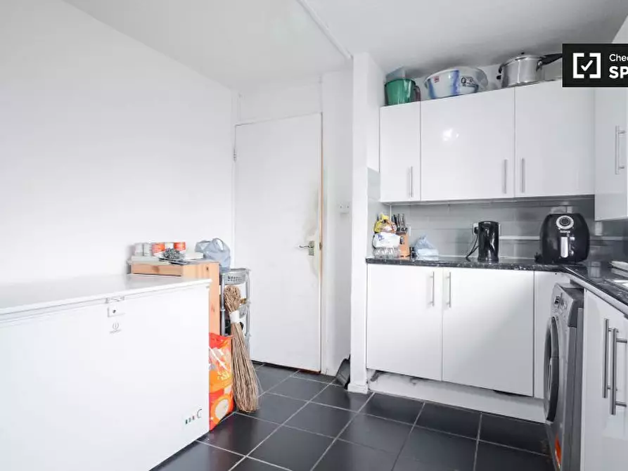 Immagine 12 di Camera condivisa in affitto  in Hungerford Rd a Islington