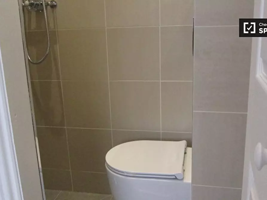 Immagine 3 di Appartamento in affitto  in Bethnal Green Rd a Poplar
