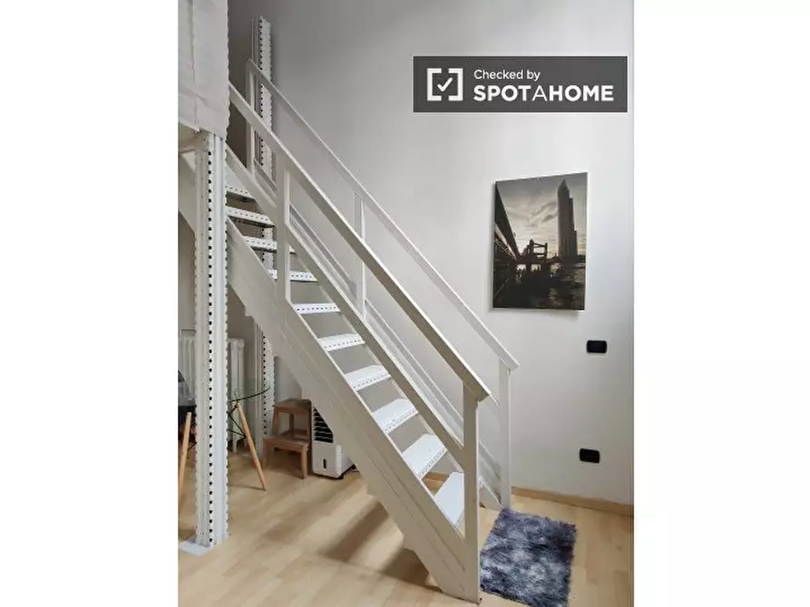 Immagine 6 di Ufficio in affitto  in Viale Edoardo Jenner a Milano