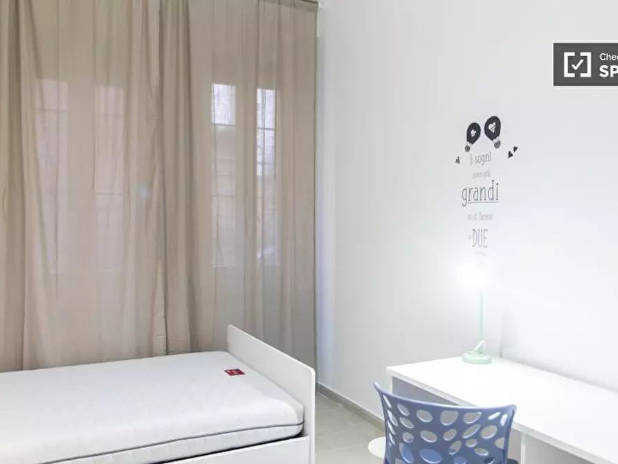 Immagine 6 di Camera condivisa in affitto  in Viale Parioli a Roma