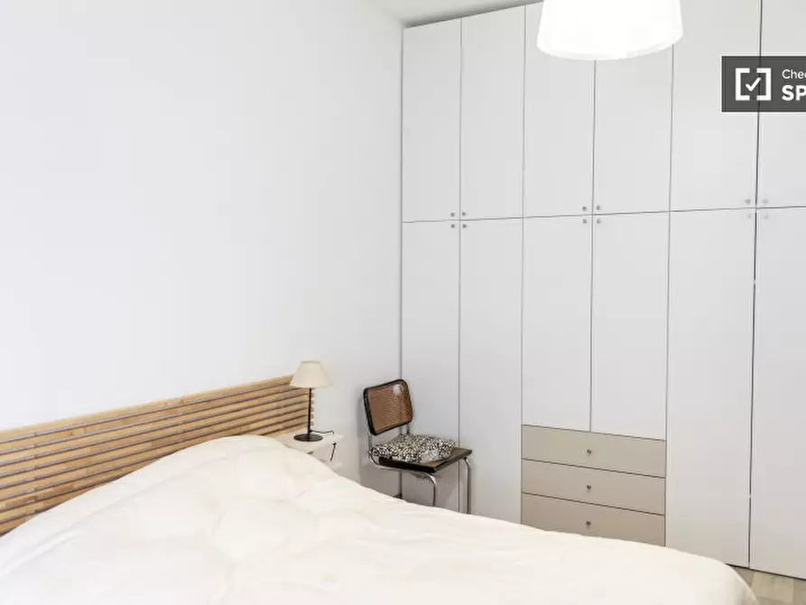 Immagine 3 di Camera condivisa in affitto  in Via Maffeo Pantaleoni a Roma