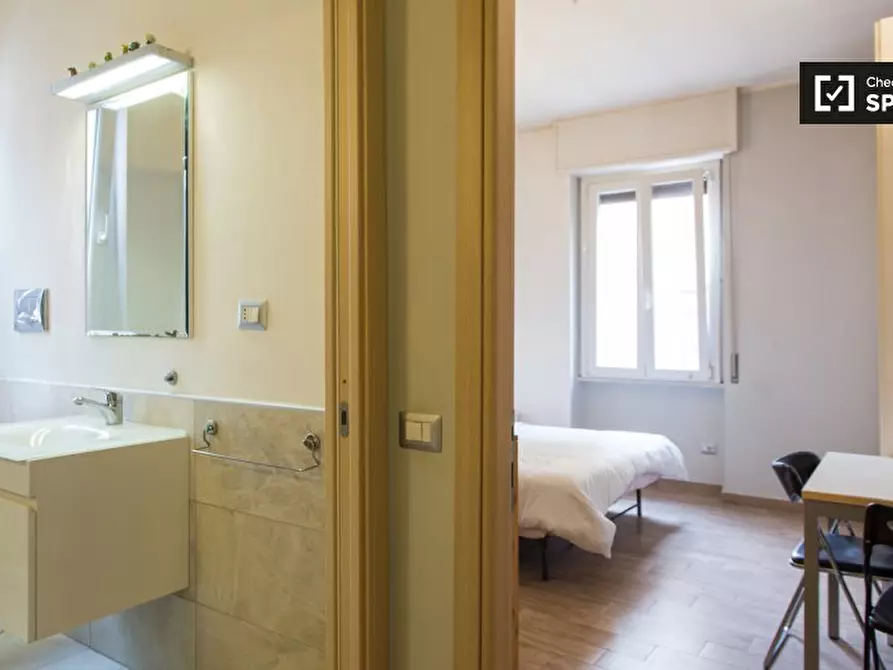 Immagine 4 di Appartamento in affitto  in Via Bordighera, 20142 Milano MI, Italy a Milano