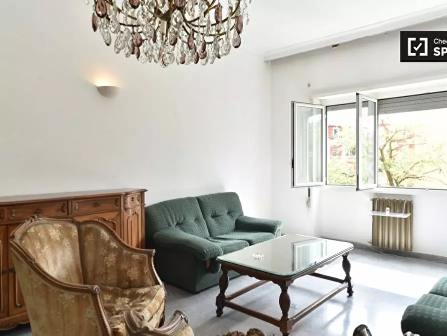 Immagine 6 di Camera condivisa in affitto  in Viale Giacomo Aicardi a Roma