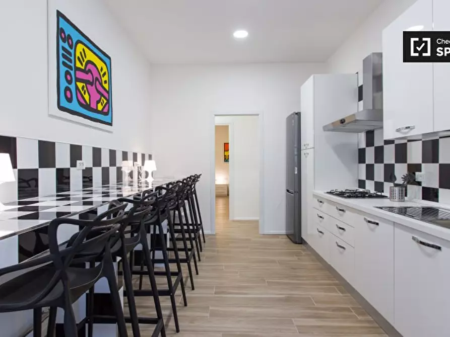 Immagine 8 di Camera condivisa in affitto  in Via Alessandro Milesi a Milano