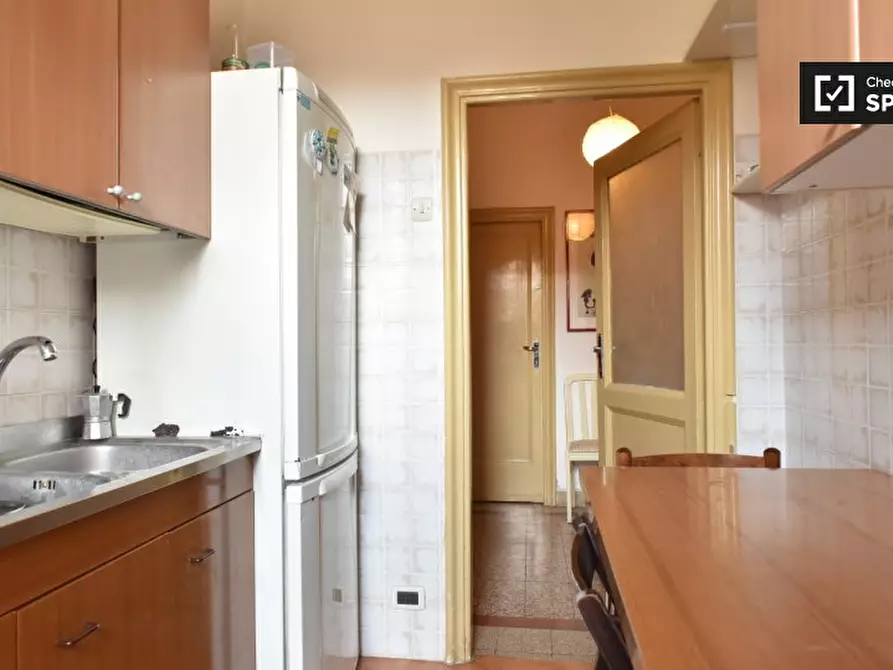 Immagine 6 di Camera condivisa in affitto  in Via Dacia a Roma