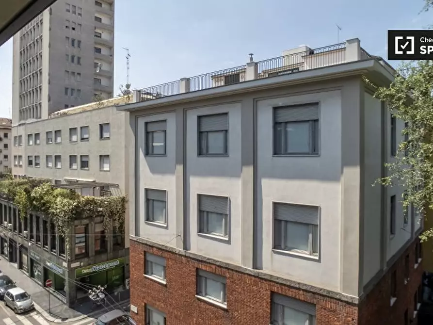 Immagine 17 di Appartamento in affitto  in Via Ariberto, 20123 Milano MI, Italy a Milano