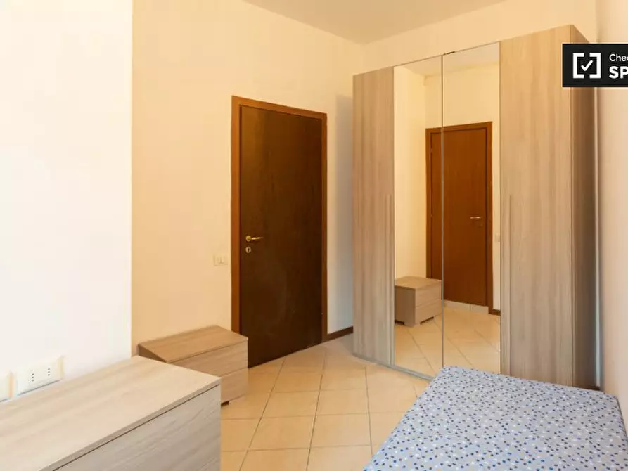 Immagine 3 di Camera condivisa in affitto  in Via Umberto Fogagnolo a Sesto San Giovanni