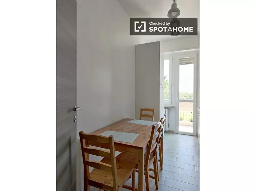 Immagine 8 di Camera condivisa in affitto  in Via Concilio Vaticano II a Milano