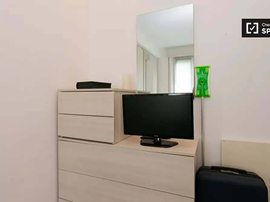 Immagine 5 di Camera condivisa in affitto  in Via Francesco Caracciolo, 20155 Milano MI, Italy a Milano