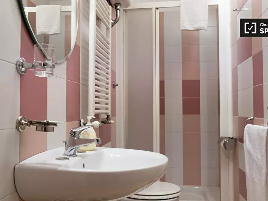 Immagine 9 di Appartamento in affitto  in Via Principe Amedeo a Roma