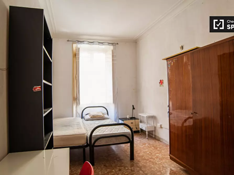 Immagine 3 di Camera condivisa in affitto  in Via Carnia a Roma